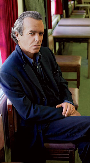 Islam: GB, nuovo affondo di Martin Amis contro i musulmani Islam: GB, nuovo affondo di Martin Amis contro i musulmani