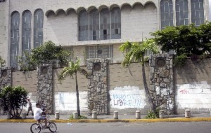 Venezuela: gruppo armato assale Sinagoga di Caracas