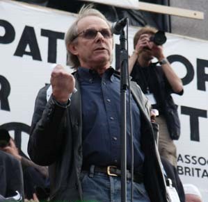 Ken Loach: boicottate quel festival, finanziato da Israele