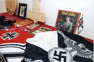 Bolzano, sgominata banda di neonazisti: la “Gioventù Hitleriana di Naturno”