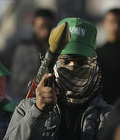 Gaza: ennesimo incidente sul lavoro per i terroristi….ma per alcuni la colpa è sempre di Israele!