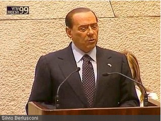 Hamas: la posizione di Berlusconi su Gaza è pericolosa ed estremista