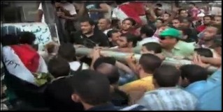 Il Cairo: presa d’assalto l’ambasciata israeliana