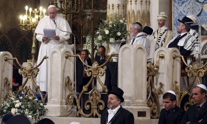 papa-francesco-visita-sinagoga-roma-discorso-focus-on-israel
