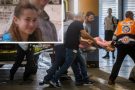 Bambina israeliana uccisa a coltellate in casa nel sonno da terrorista palestinese Bambina israeliana uccisa a coltellate in casa nel sonno da terrorista palestinese