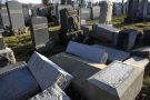 Allarme antisemitismo negli USA: centri ebraici e cimiteri sotto attacco