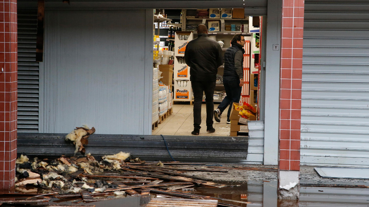 incendio-negozio-kasher-parigi-focus-on-israel