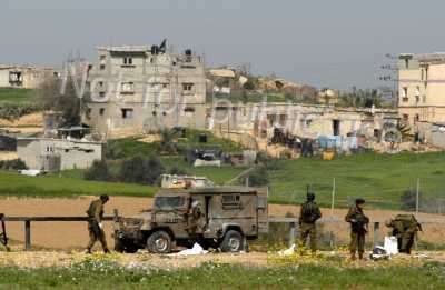 Valico di Kissufim: attentato contro pattuglia israeliana