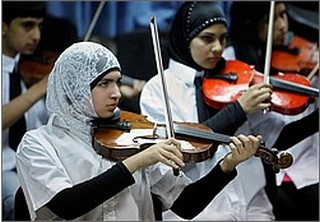 Smantellata l’orchestra palestinese che ha suonato per i sopravvissuti alla Shoah