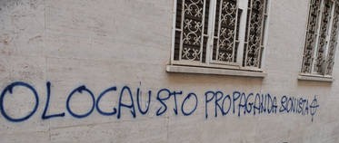 Roma: scritte antisemite vicino Museo Liberazione
